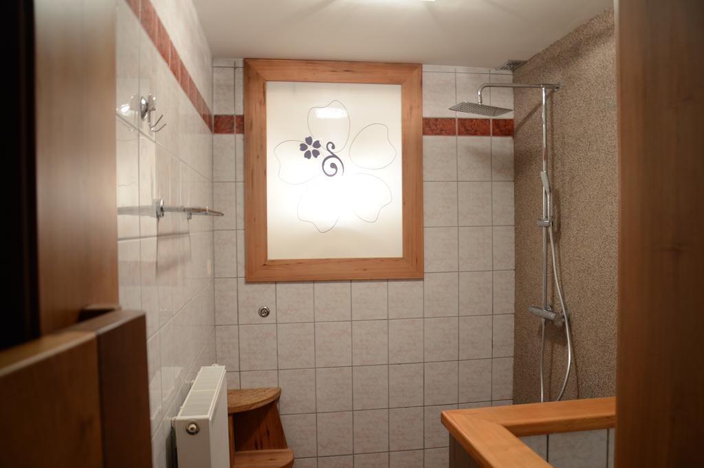Apartmens And Rooms Sostar Cerkno Extérieur photo