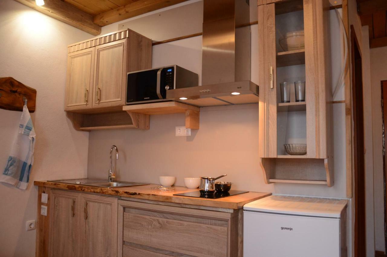 Apartmens And Rooms Sostar Cerkno Extérieur photo